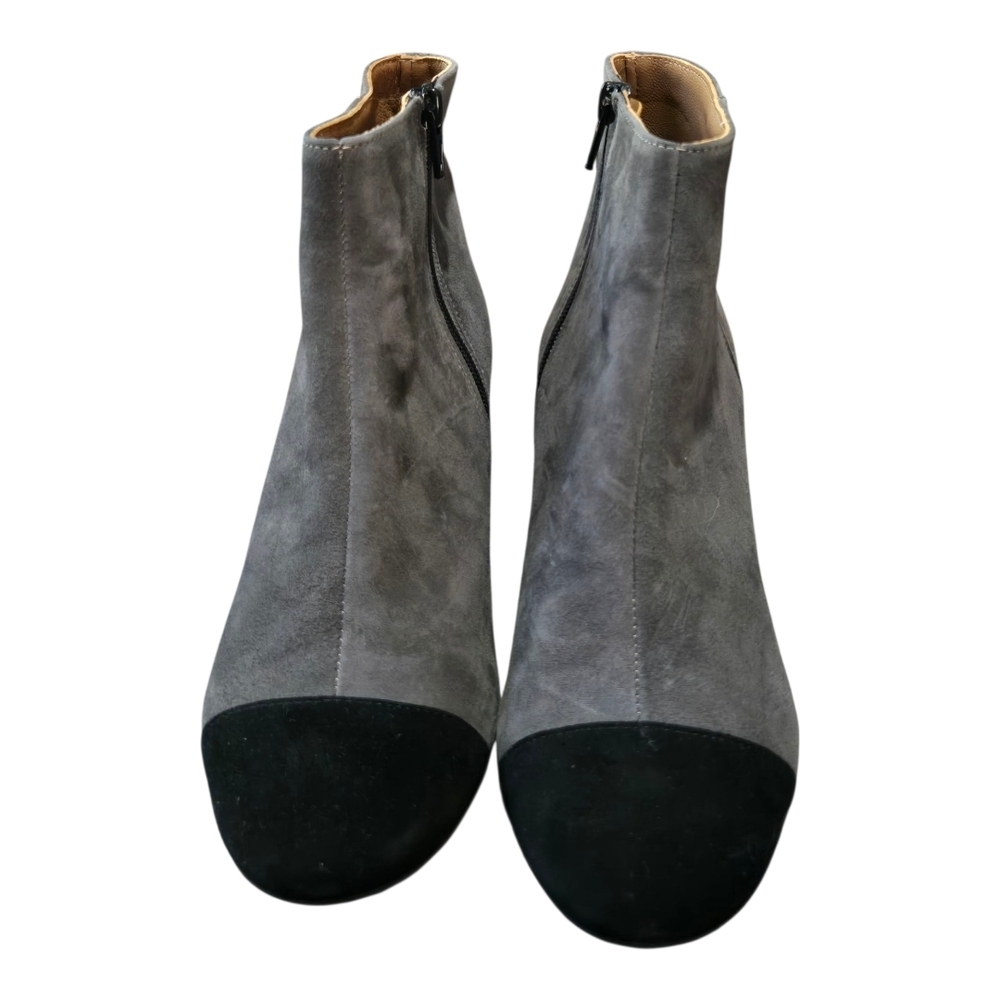 Brenda Zaro Chic Gray and Black Ankle Booties, Size 39